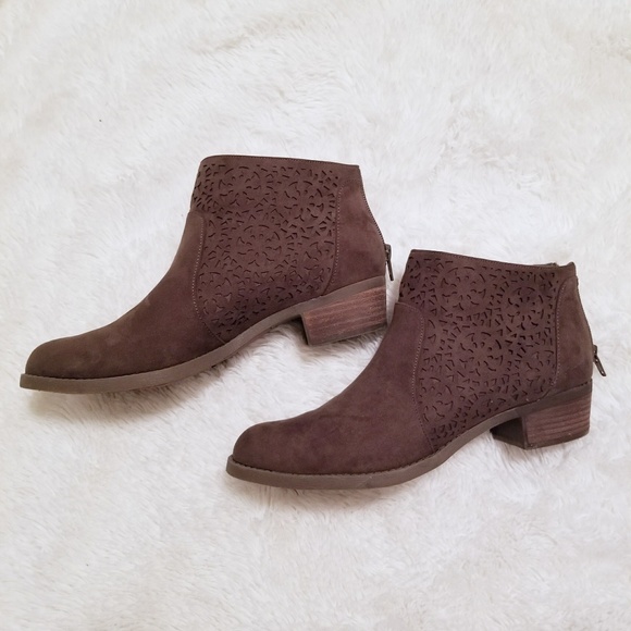 Carlos Santana Shoes - Carlos brown/green ankle booties